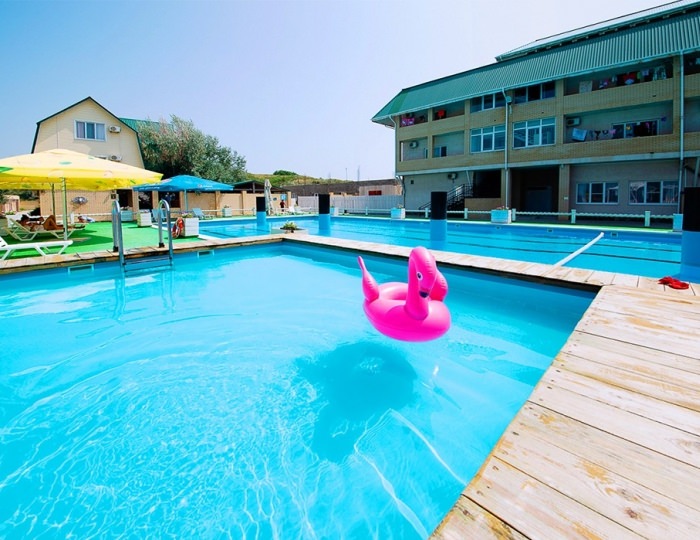 Внешний вид и территория - База отдыха «ЮгРа»