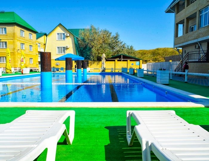 Внешний вид и территория - База отдыха «ЮгРа»