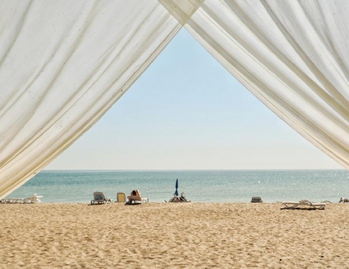 Море и пляж - База отдыха «ЮгРа»